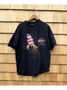 Harley Davidson Warrs H-D London England XL Black T-Shirt 1998 Free The Spirit